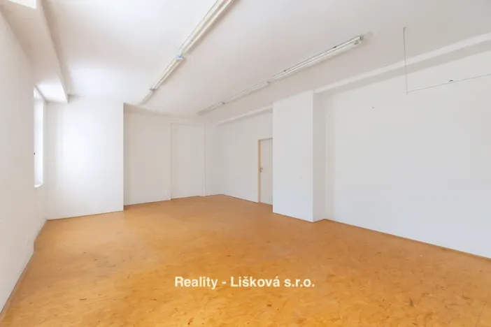 Pronájem výrobních prostor, Libouchec, 261 m2
