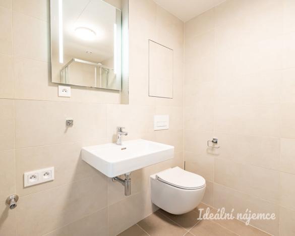 Pronájem bytu 1+kk, Praha - Kamýk, Zimova, 34 m2