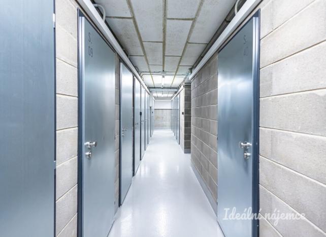 Pronájem bytu 1+kk, Praha - Kamýk, Zimova, 34 m2