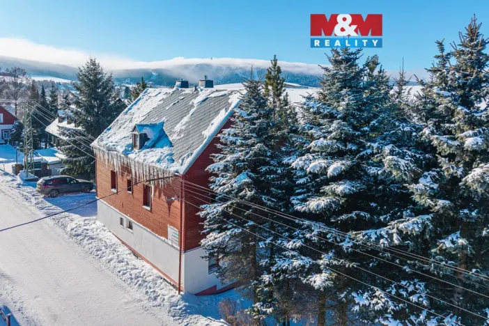 Prodej ubytování, Loučná pod Klínovcem - Háj, 285 m2