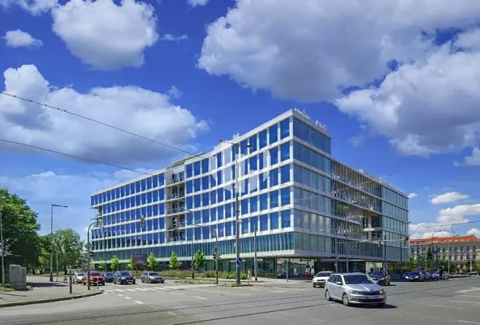 Pronájem kanceláře, Praha - Holešovice, Plynární, 152 m2