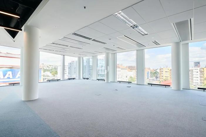 Pronájem kanceláře, Praha - Holešovice, Plynární, 443 m2