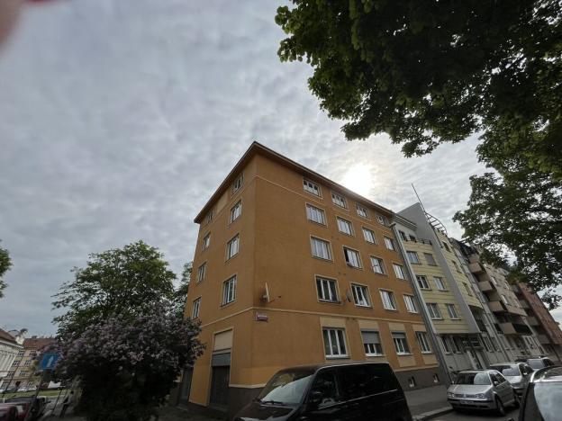 Pronájem bytu 3+1, Praha - Libeň, Na Korábě, 75 m2