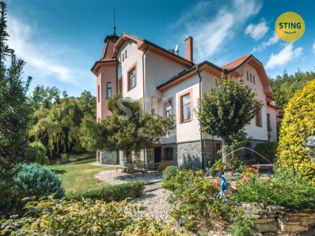 Prodej rodinného domu, Hroubovice, 500 m2