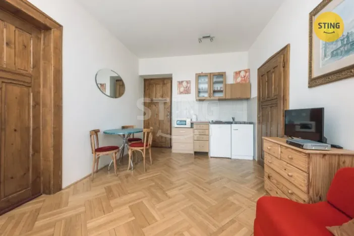 Prodej rodinného domu, Hroubovice, 500 m2