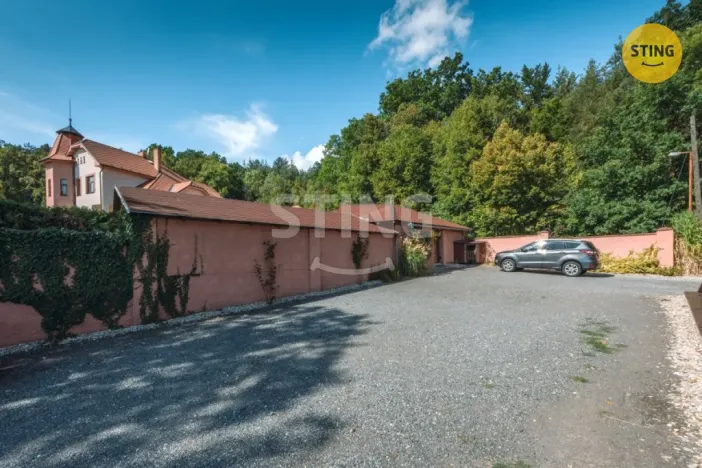 Prodej rodinného domu, Hroubovice, 500 m2