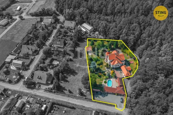 Prodej rodinného domu, Hroubovice, 500 m2