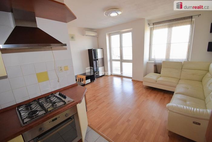 Prodej bytu 2+kk, Modletice, 53 m2