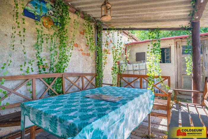 Prodej rodinného domu, Šumná, 150 m2