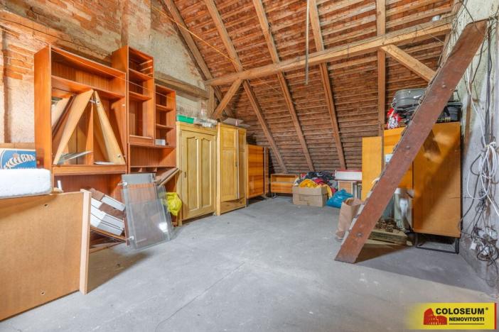 Prodej rodinného domu, Šumná, 150 m2