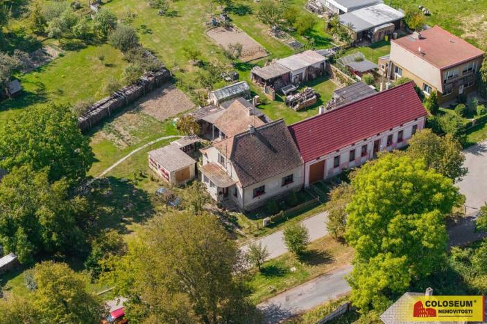 Prodej rodinného domu, Šumná, 150 m2