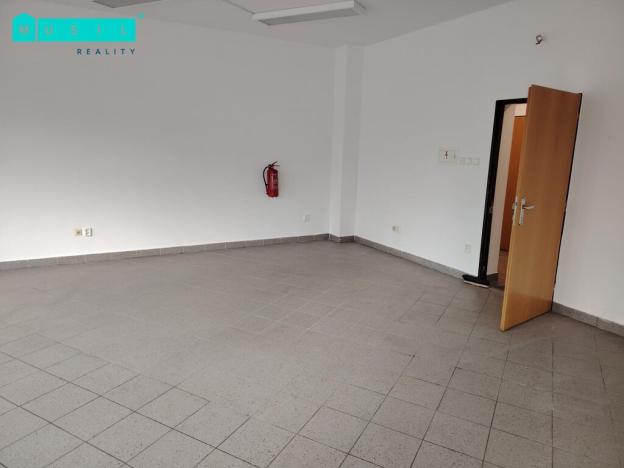 Pronájem obchodního prostoru, Olomouc - Bělidla, Táboritů, 53 m2