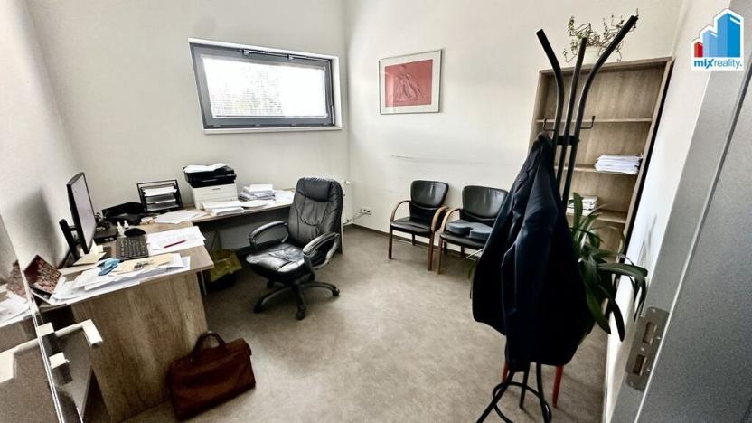 Pronájem kanceláře, Plzeň, Kamenická, 28 m2