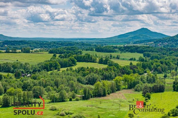 Prodej komerčního pozemku, Jablonné v Podještědí - Zámecká, 1942 m2