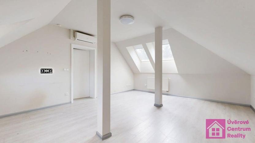 Prodej rodinného domu, Valtice, 21. dubna, 222 m2