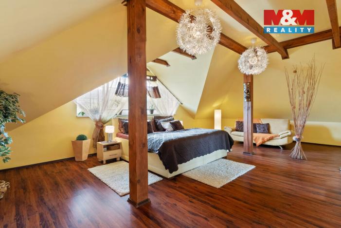 Prodej rodinného domu, Chuchelna, 290 m2