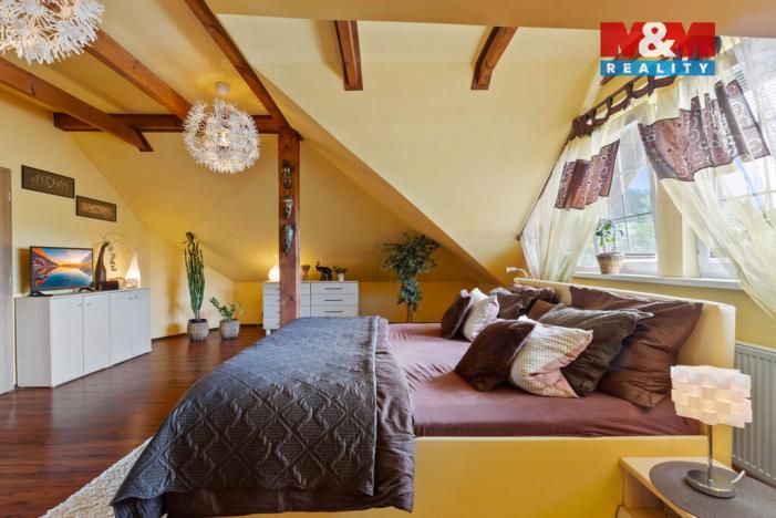 Prodej rodinného domu, Chuchelna, 290 m2