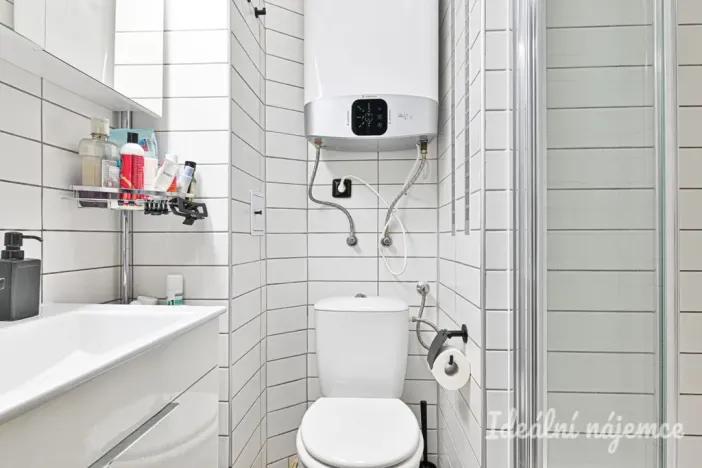 Pronájem bytu 1+kk, Brno - Královo Pole, Ruská, 20 m2