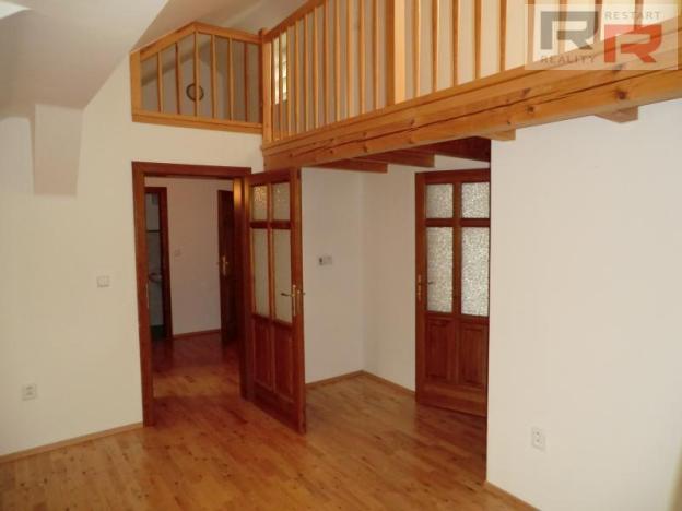 Pronájem bytu 1+1, Olomouc, Uhelná, 62 m2