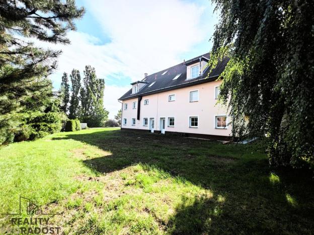 Prodej činžovního domu, Velké Přílepy, Smetanova, 540 m2