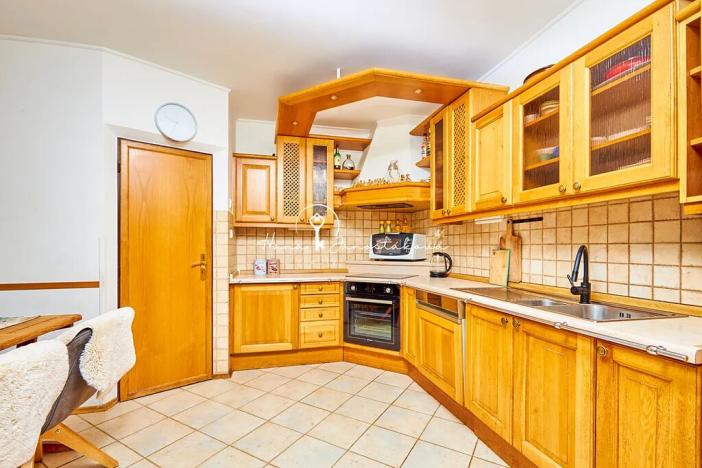 Prodej rodinného domu, Hrdějovice, Zahradní, 203 m2