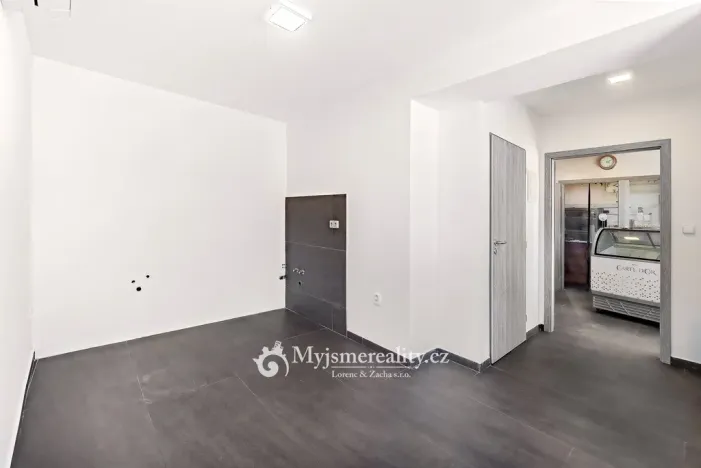 Prodej restaurace, Kuchařovice, 8.Května, 114 m2