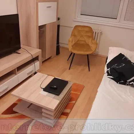 Pronájem pokoje, Praha - Bohnice, Dolákova, 18 m2