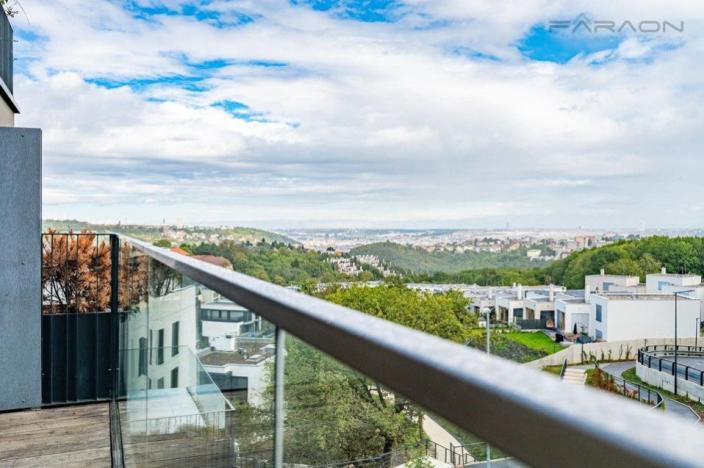 Pronájem bytu 2+kk, Praha - Košíře, Lerausova, 60 m2