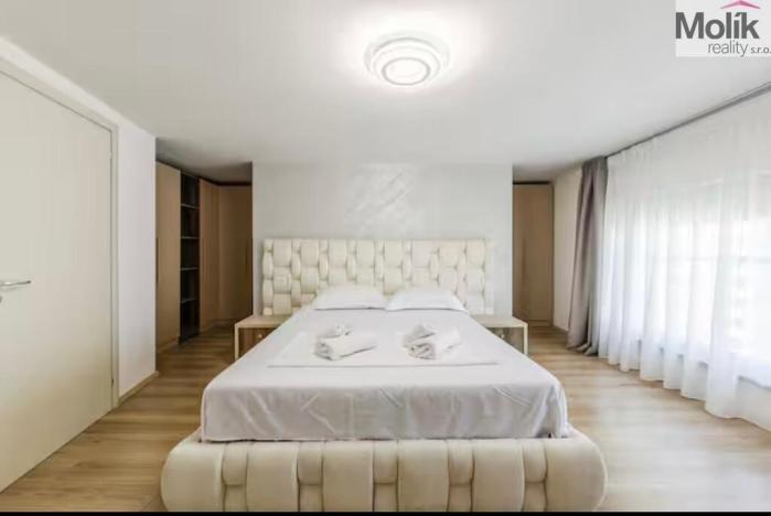 Prodej atypického bytu, Drač, 178 m2