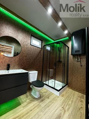 Prodej - jiné, Praha - Staré Město, Betlémské náměstí, 24 m2