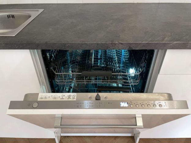 Pronájem bytu 2+1, Praha - Bubeneč, Wolkerova, 86 m2