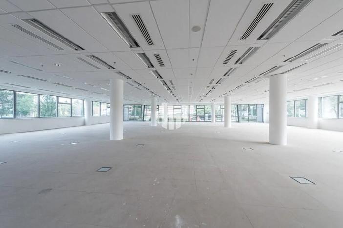 Pronájem kanceláře, Praha - Vokovice, Evropská, 700 m2