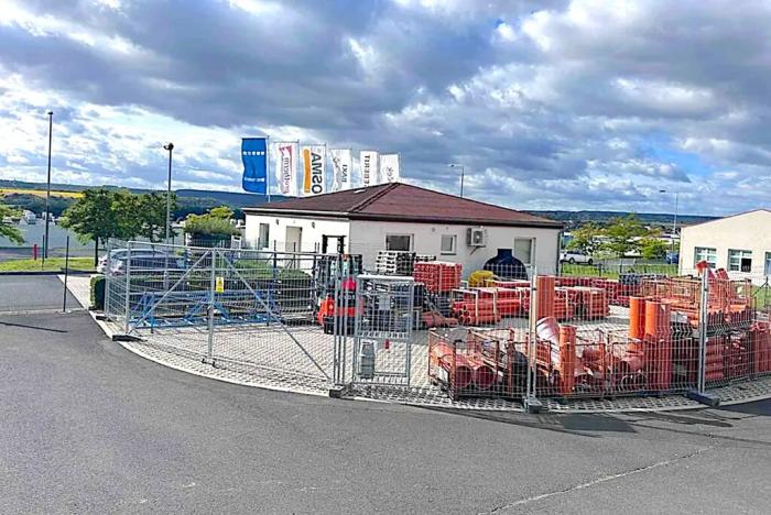 Pronájem kanceláře, Louny, Průmyslová, 126 m2