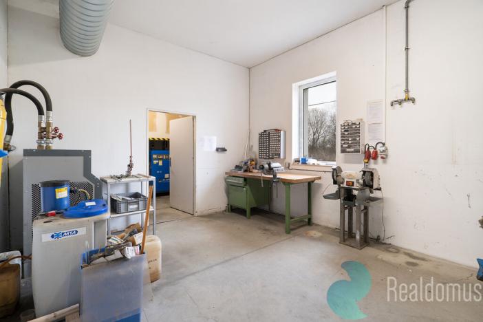 Pronájem výrobních prostor, Milevsko, 1250 m2