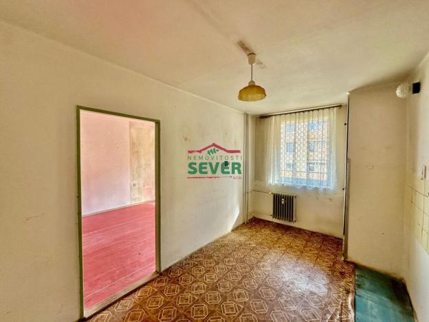 Prodej bytu 3+1, Vroutek, Na Hůrce, 72 m2