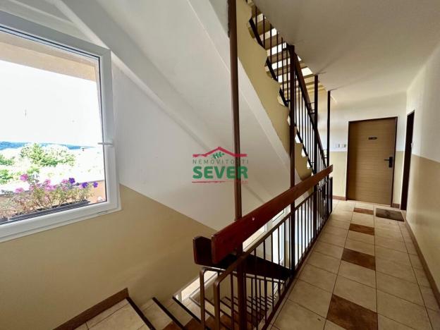 Prodej bytu 3+1, Vroutek, Na Hůrce, 72 m2