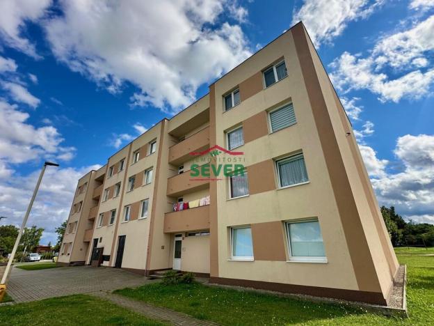 Prodej bytu 3+1, Vroutek, Na Hůrce, 72 m2