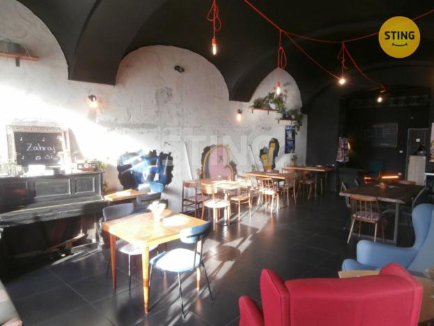 Pronájem restaurace, Opava, Dolní náměstí, 188 m2