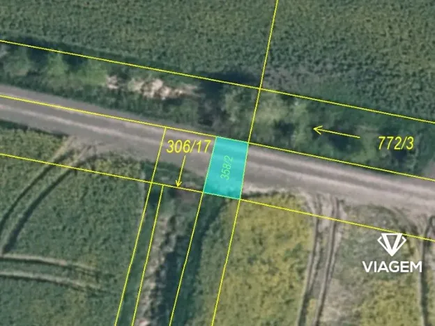 Prodej podílu pole, Dobrovice, 2305 m2