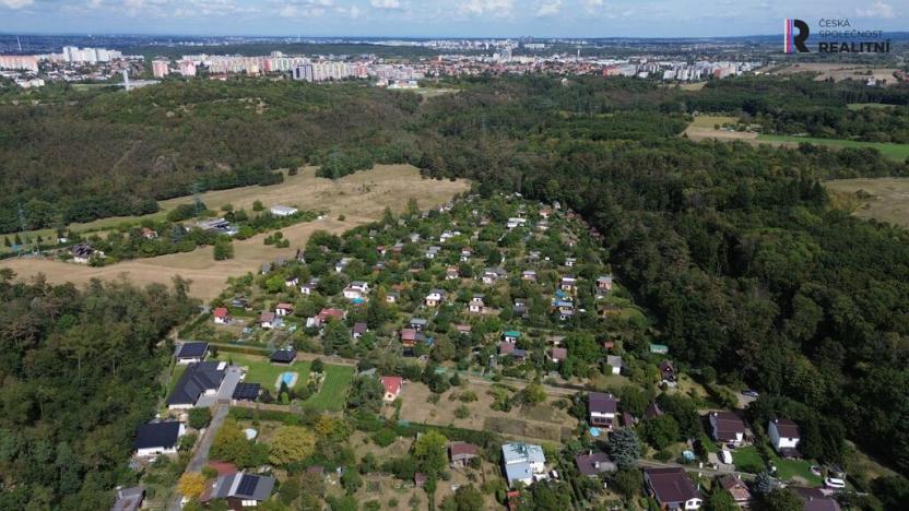 Prodej pozemku pro bydlení, Praha - Modřany, V Lipinách, 2316 m2