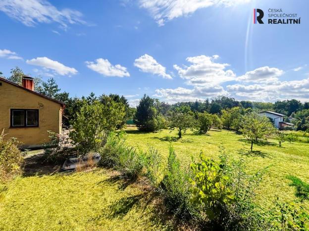 Prodej pozemku pro bydlení, Praha - Modřany, V Lipinách, 2316 m2