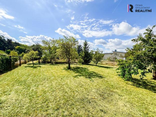 Prodej pozemku pro bydlení, Praha - Modřany, V Lipinách, 2316 m2