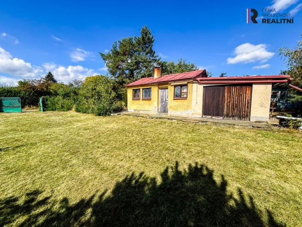 Prodej pozemku pro bydlení, Praha - Modřany, V Lipinách, 2316 m2