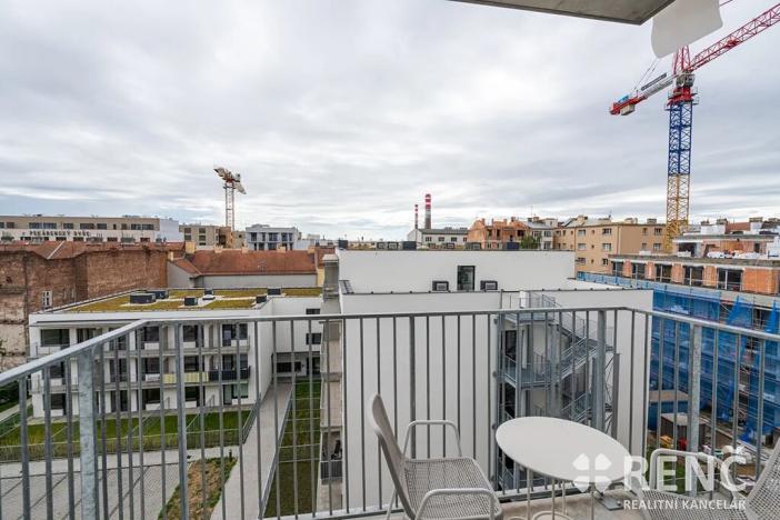 Prodej bytu 2+kk, Brno, Spolková, 57 m2