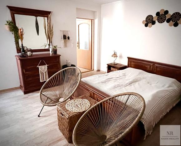 Pronájem bytu 2+kk, Karlovy Vary, Vřídelní, 43 m2