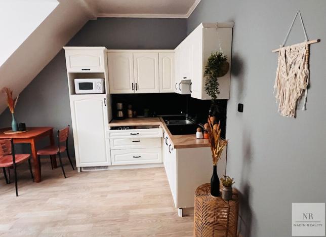 Pronájem bytu 2+kk, Karlovy Vary, Vřídelní, 43 m2