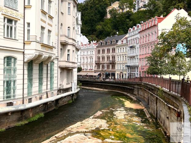 Pronájem bytu 2+kk, Karlovy Vary, Vřídelní, 43 m2