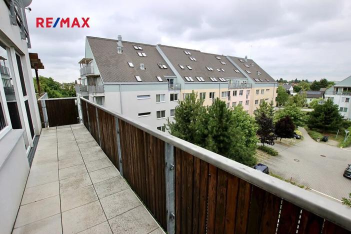 Pronájem bytu 1+kk, Praha - Kbely, Pod Nouzovem, 32 m2