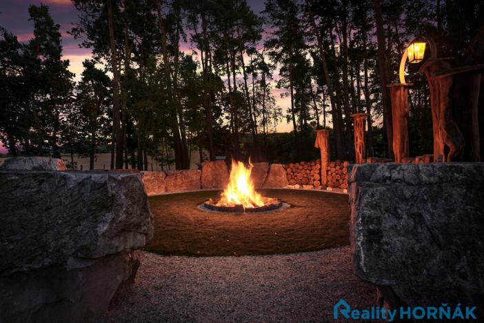 Prodej pozemku pro bydlení, Katovice, 17169 m2