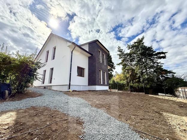 Prodej rodinného domu, Louňovice, V Luhu, 160 m2